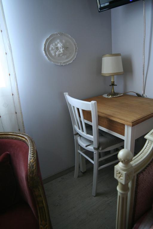 Chambre D'Hotes Du Domaine De La Haute Poignandiere Saint-Germain-de-la-Coudre Værelse billede